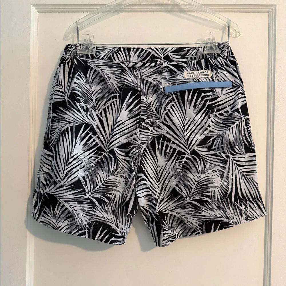 Fair Harbor Sextant Swim Trunk Inner Lined Swim Trunks Black Palm 30
